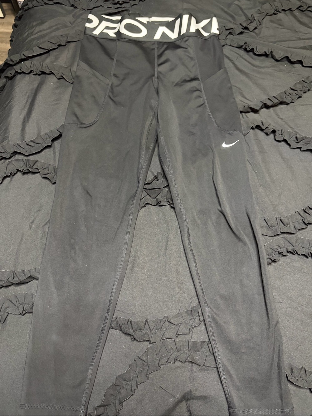 Nike Black Performance Leggings with White Waistband